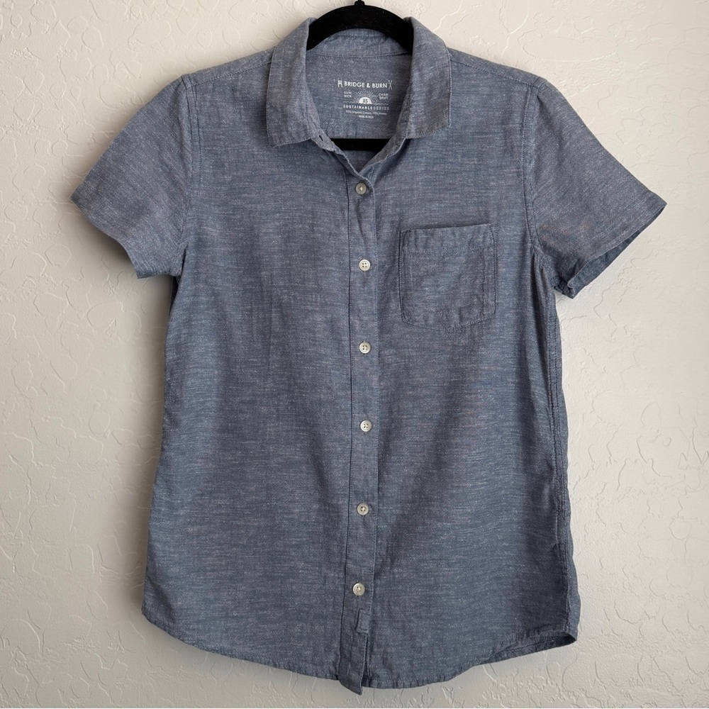 Bridge and Burn Women’s Lana Button Up Shirt Short Sleeve Blue XS - Picture 2 of 9